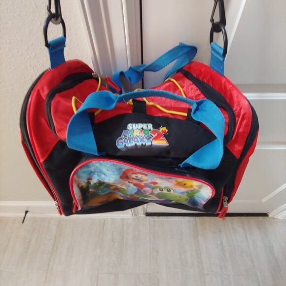 Nintendo Super Mario Galaxy 2 Duffle Bag 2011 - Picture 3 of 7